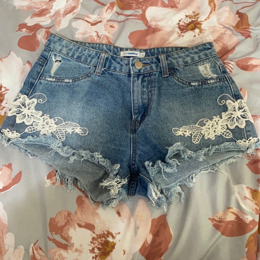 Blue jean short true size:2